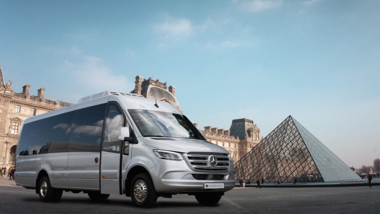 Luxury Coach Hire Oxford: Comfort and Convenience in English