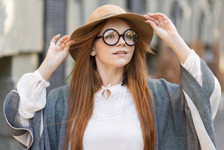 Sustainable Glasses: Fashion with a Purpose