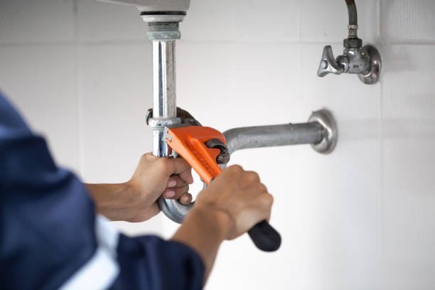 Residential vs. Commercial Plumbers – Picking the Perfect One for the Job